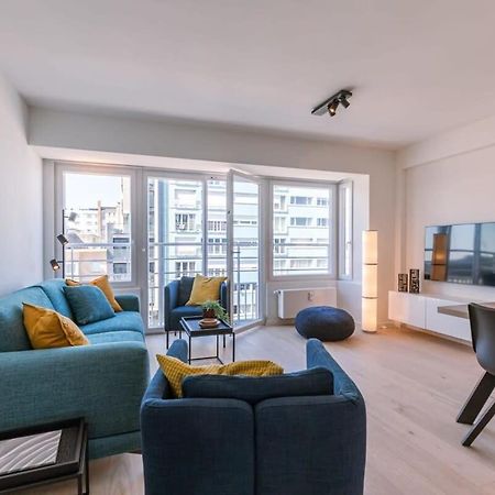 Huswell - Lovely Apartment With Lateral Sea View And Parking Ostend Exterior photo