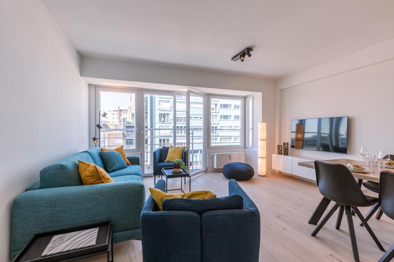 Huswell - Lovely Apartment With Lateral Sea View And Parking Ostend Exterior photo